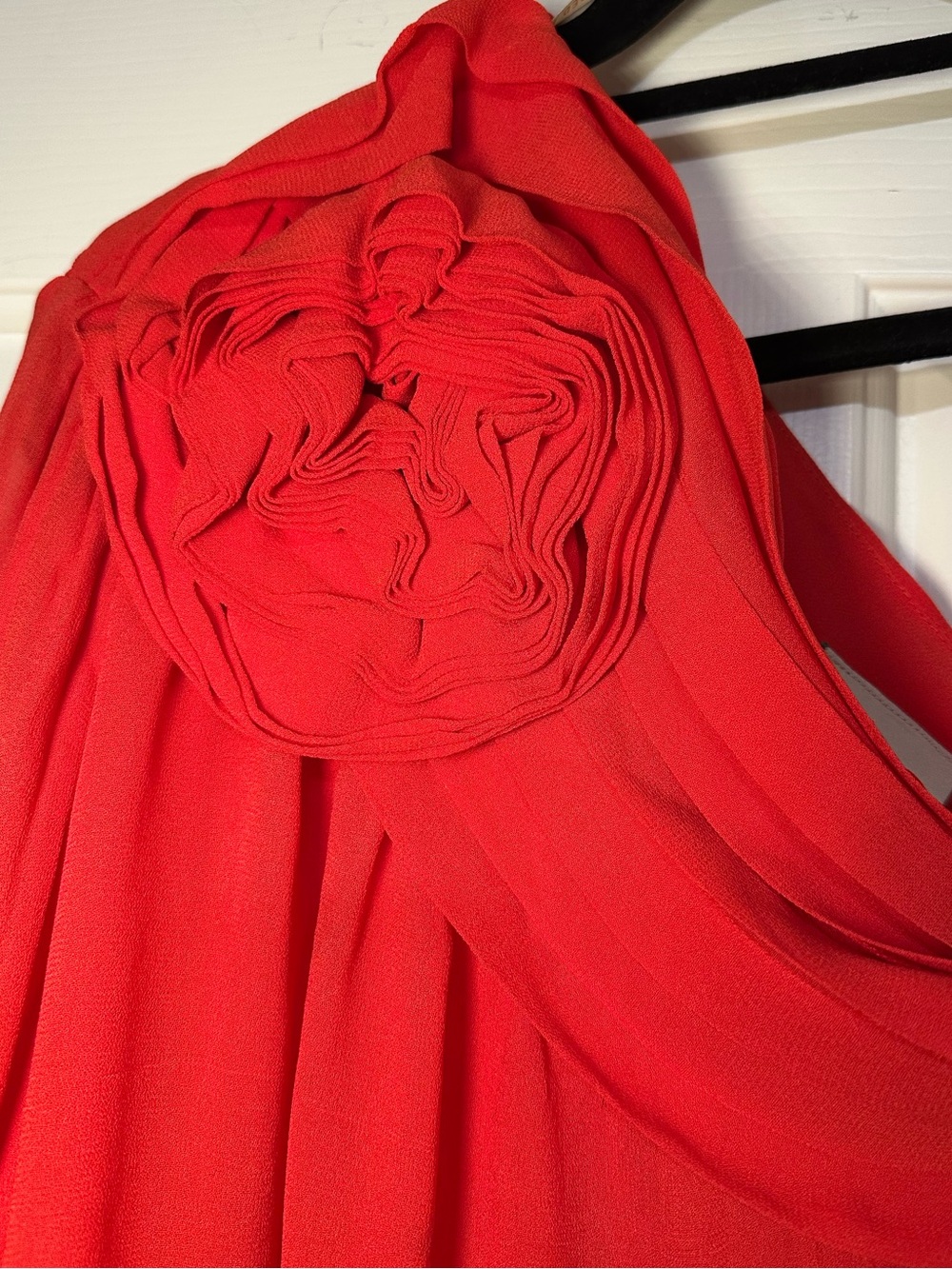 FARM Rio Rose One Shoulder Rosette Pleated Chiffon Blouse Coral Red Size M - Picture 10 of 15